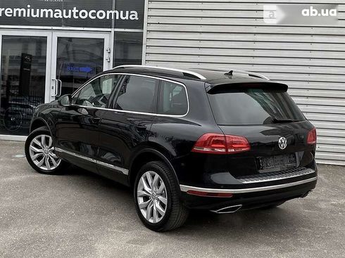 Volkswagen Touareg 2015 - фото 27