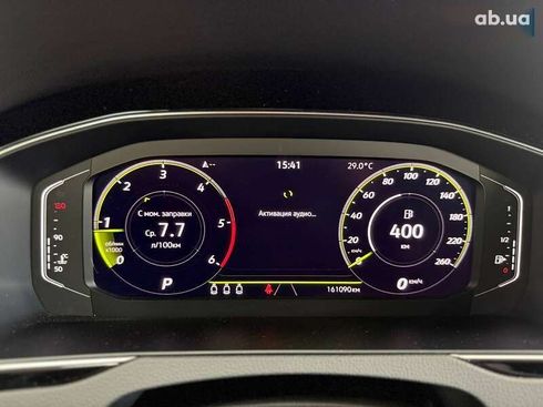 Volkswagen Passat 2020 - фото 25