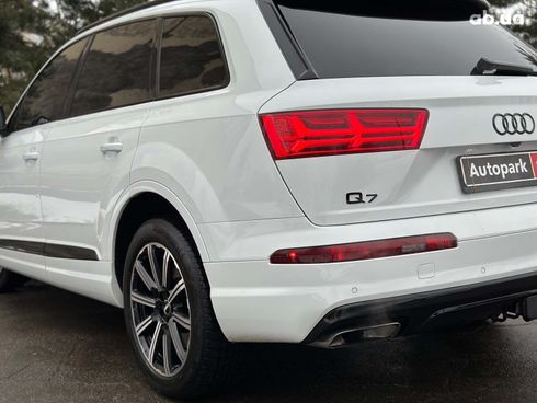 Audi Q7 2017 белый - фото 27