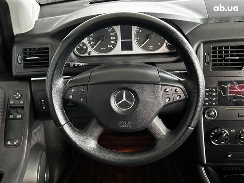 Mercedes-Benz V-Класс 2010 черный - фото 20