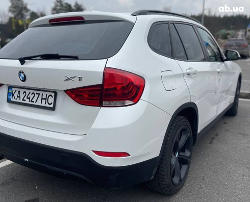 BMW X1 2013 белый - фото 2