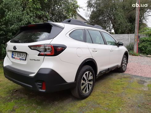 Subaru Outback 2019 белый - фото 2