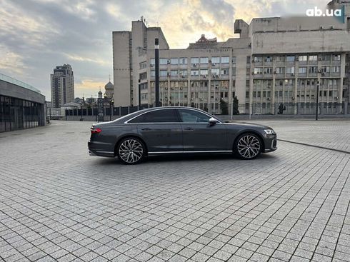 Audi S8 2024 - фото 8