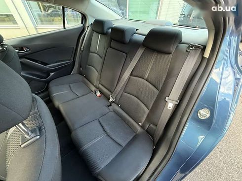 Mazda 3 2017 - фото 18