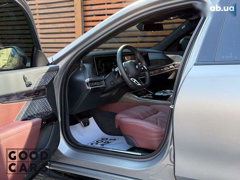 BMW 7 серия 2023 - фото 14