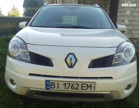 Renault Koleos 2010 белый - фото 4