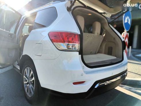 Nissan Pathfinder 2015 - фото 18