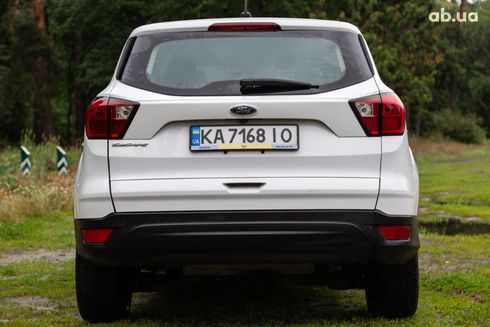 Ford Escape 2018 белый - фото 15