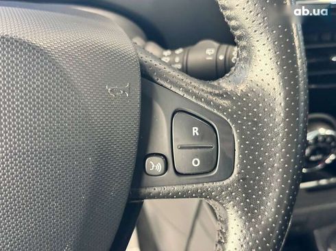 Renault Zoe 2019 - фото 23