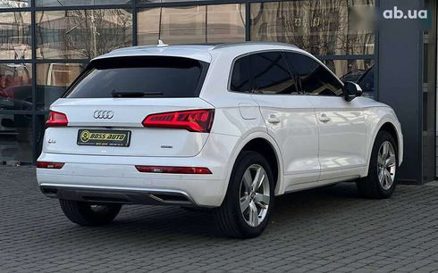 Audi Q5 2019 - фото 6