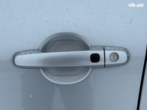 Toyota RAV4 2012 серый - фото 13