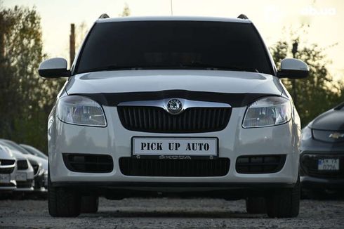 Skoda Fabia 2009 - фото 4