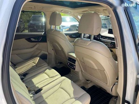 Audi Q7 2016 - фото 29