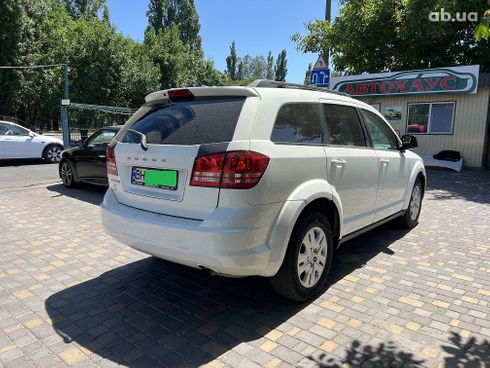 Dodge Journey 2018 белый - фото 20