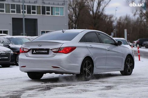 Hyundai Sonata 2012 - фото 7
