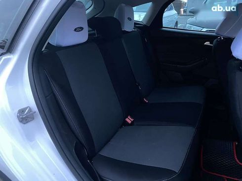 Ford Focus 2013 - фото 25