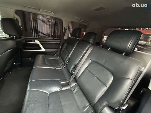 Toyota Land Cruiser 2016 - фото 30