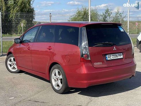 Mitsubishi Grandis 2005 - фото 6