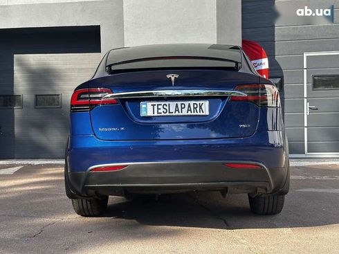 Tesla Model X 2017 - фото 8