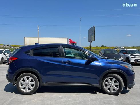 Honda HR-V 2017 синий - фото 48