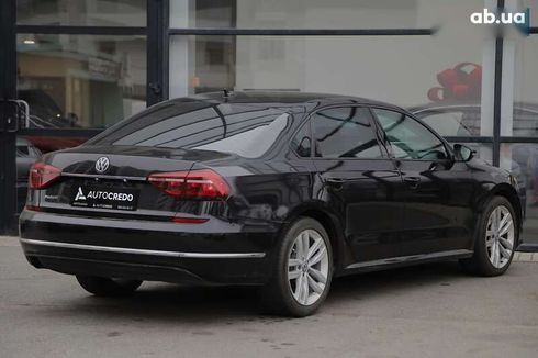 Volkswagen Passat 2018 - фото 4