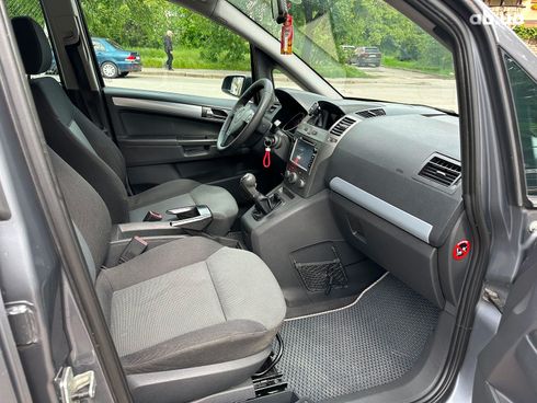 Opel Zafira 2006 серый - фото 22