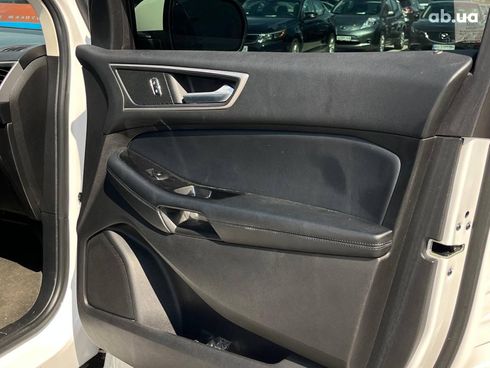 Ford Edge 2017 белый - фото 17