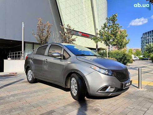 Geely GC5 2014 - фото 27
