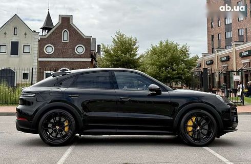 Porsche Cayenne Coupe 2024 - фото 27