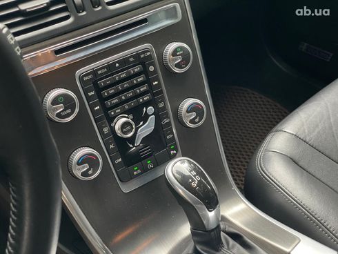 Volvo XC60 2015 черный - фото 20
