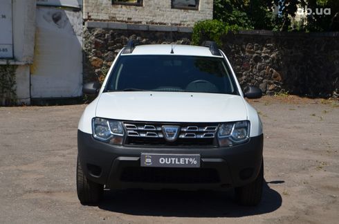 Dacia Duster 2016 белый - фото 2