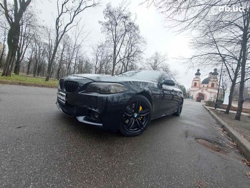 BMW 5 серия 2014 черный - фото 2