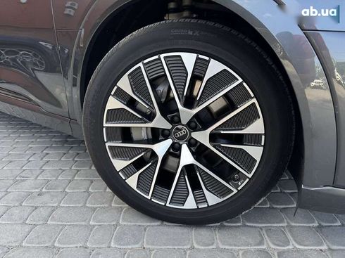 Audi Q8 e-tron 2023 - фото 3