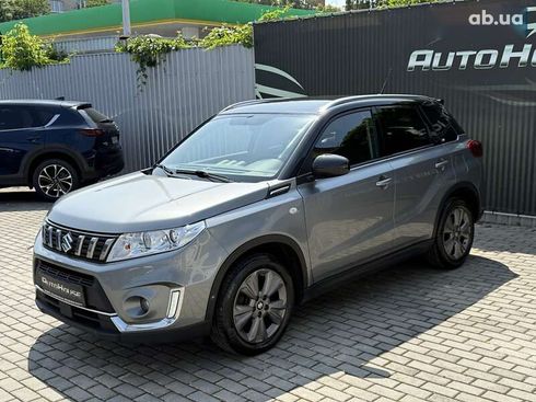 Suzuki Vitara 2020 - фото 5