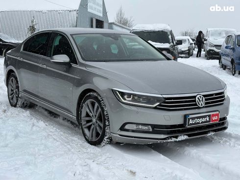 Volkswagen passat b8 2016 серый - фото 3