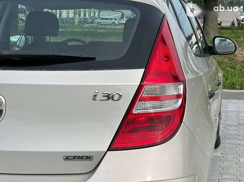 Hyundai i30 2011 - фото 9