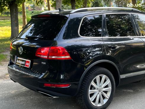 Volkswagen Touareg 2011 черный - фото 28