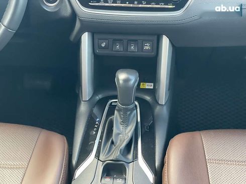 Toyota Corolla Cross 2023 - фото 24