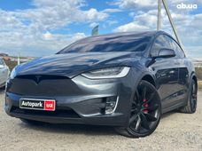 Продаж вживаних Tesla Model X 2020 року - купити на Автобазарі