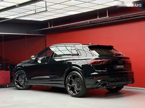 Audi RS Q8 2025 - фото 23
