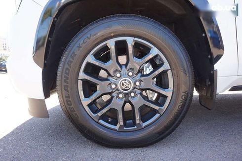 Toyota Sequoia 2023 - фото 13