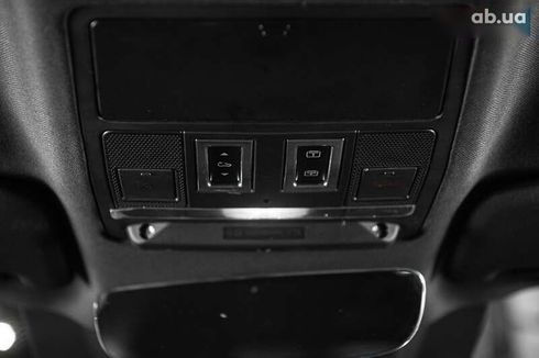 Land Rover Defender 2022 - фото 16