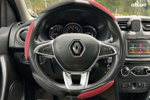 Renault Sandero 2020 - фото 10
