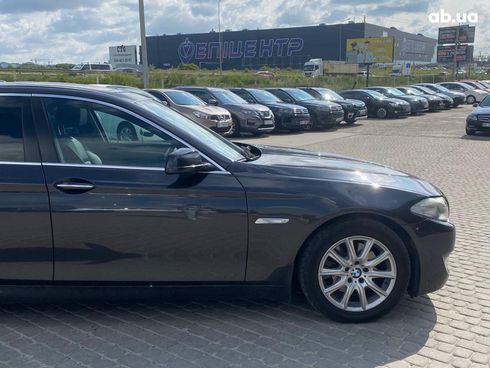 BMW 5 серия 2013 черный - фото 12
