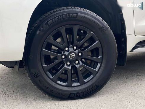Toyota Land Cruiser Prado 2020 - фото 4
