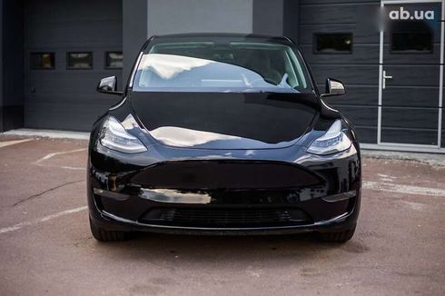 Tesla Model Y 2023 - фото 2