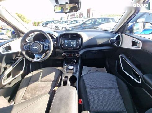 Kia Soul EV 2021 - фото 24