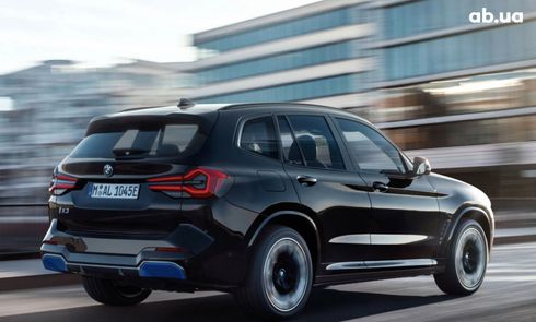 BMW iX3 2023 - фото 6