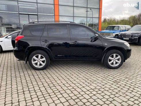 Toyota RAV4 2007 - фото 8