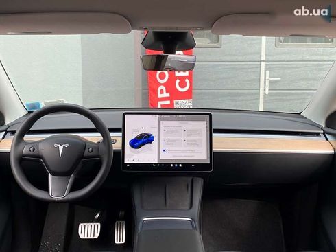 Tesla Model Y 2024 - фото 17